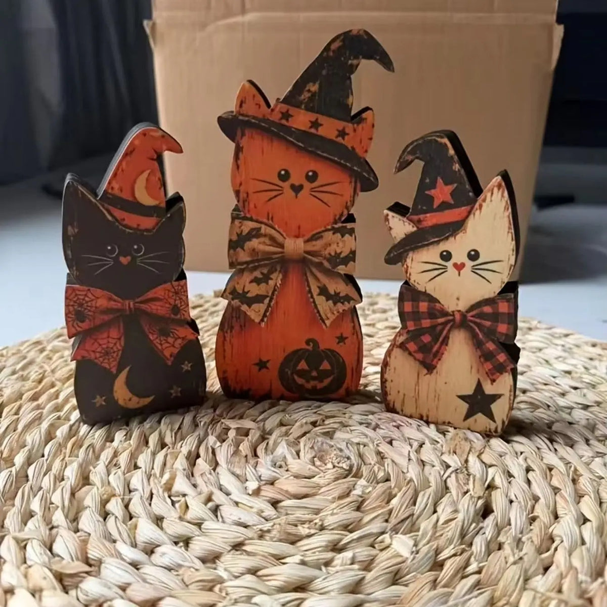 Les Complices de Minuit — Trio de chats sorciers en bois